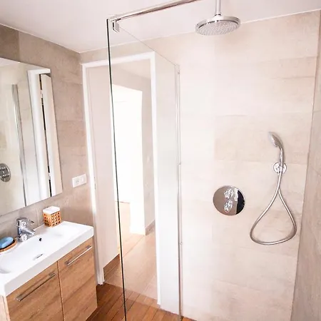 Apartament Luckey Homes - Poissonniere Paryż